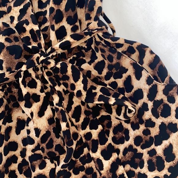 cheetah print romper - Picture 4 of 4